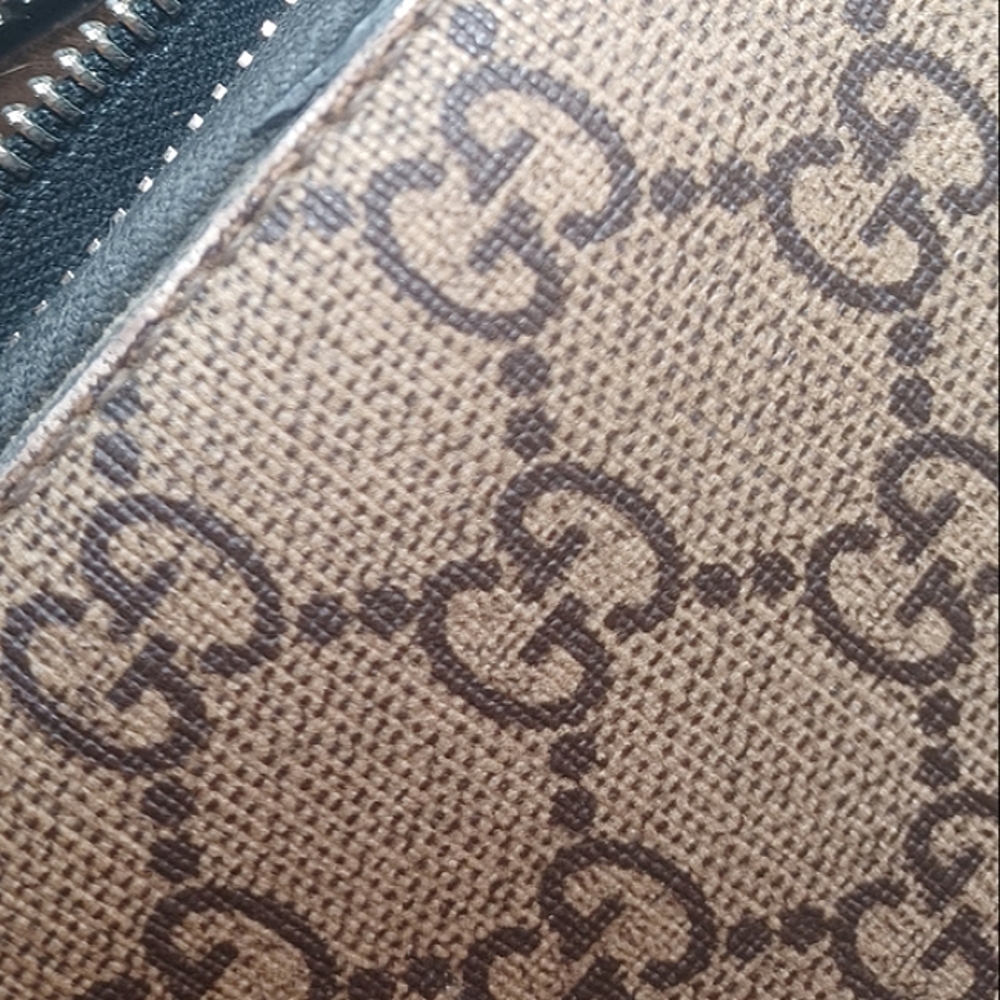 GUCCI GG Supreme Monogram Double Wolf Print Zip Around Wallet Black - Picture 13 of 15